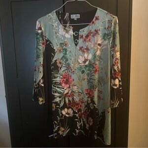 JM Collection Green V-Neck 3/4 Sleeve Tunic